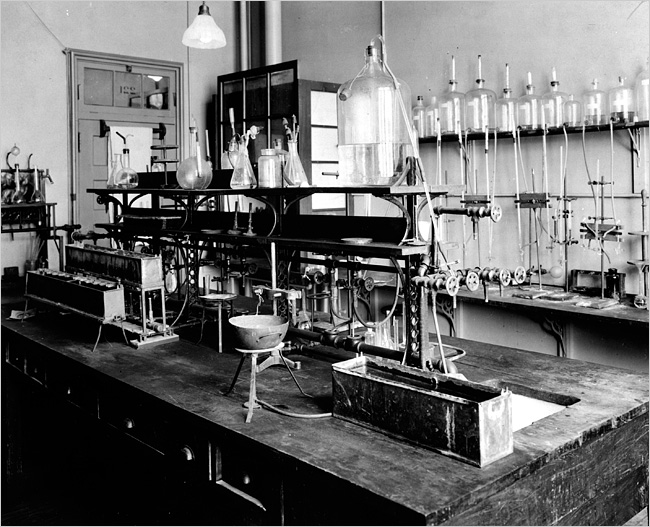 1929-banting-best-researchlab-221-where-insulin-found